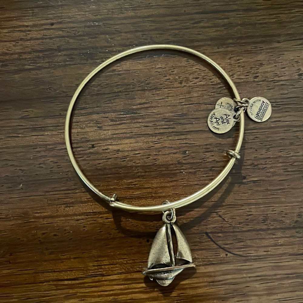 Alex and Ani sailboat bracelet